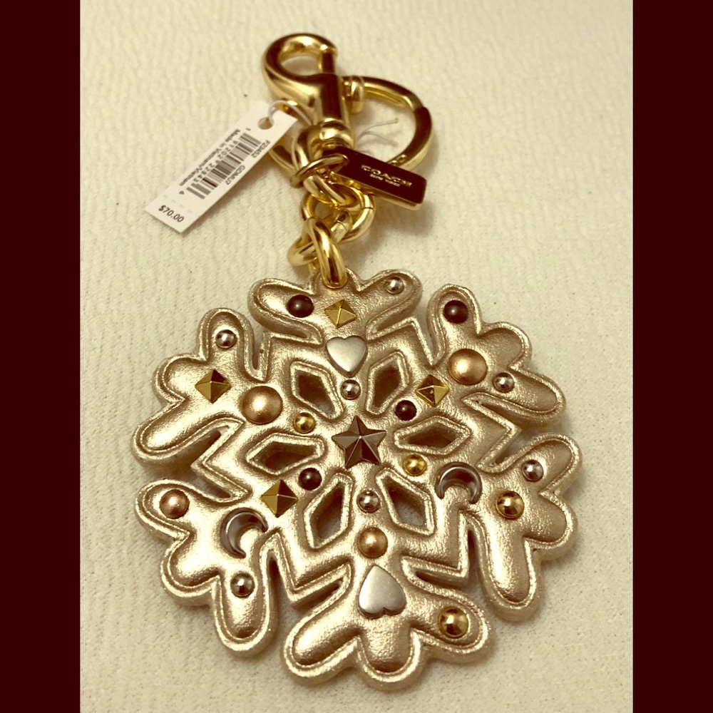 ❤️COACH GOLD SNOWFLAKE KEYFOB/KEYCHAIN NEW❤️